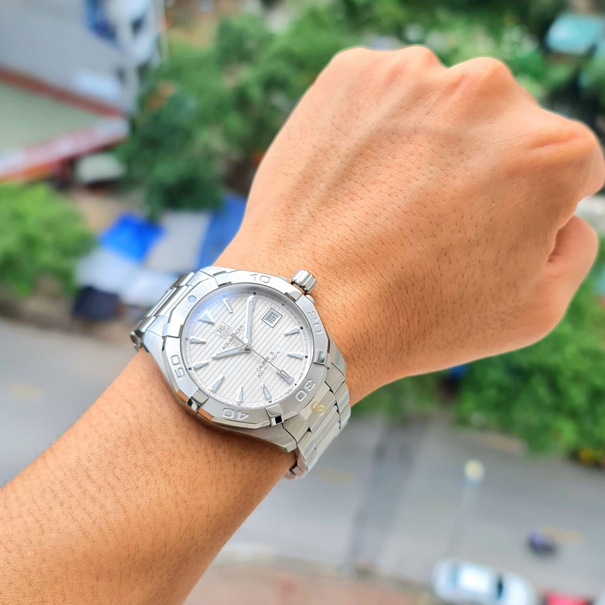 Shop Authentic Tag Heuer Aquaracer Automatic White Dial Silver Steel Strap Watch for Men - WAY2111.BA0928 - Luxxuri