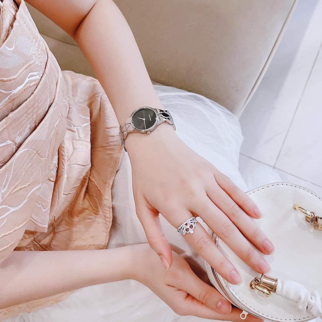  Shop Authentic Calvin Klein Snake Black Dial Silver Steel Strap Watch For Women - K6E23141 - Luxxuri