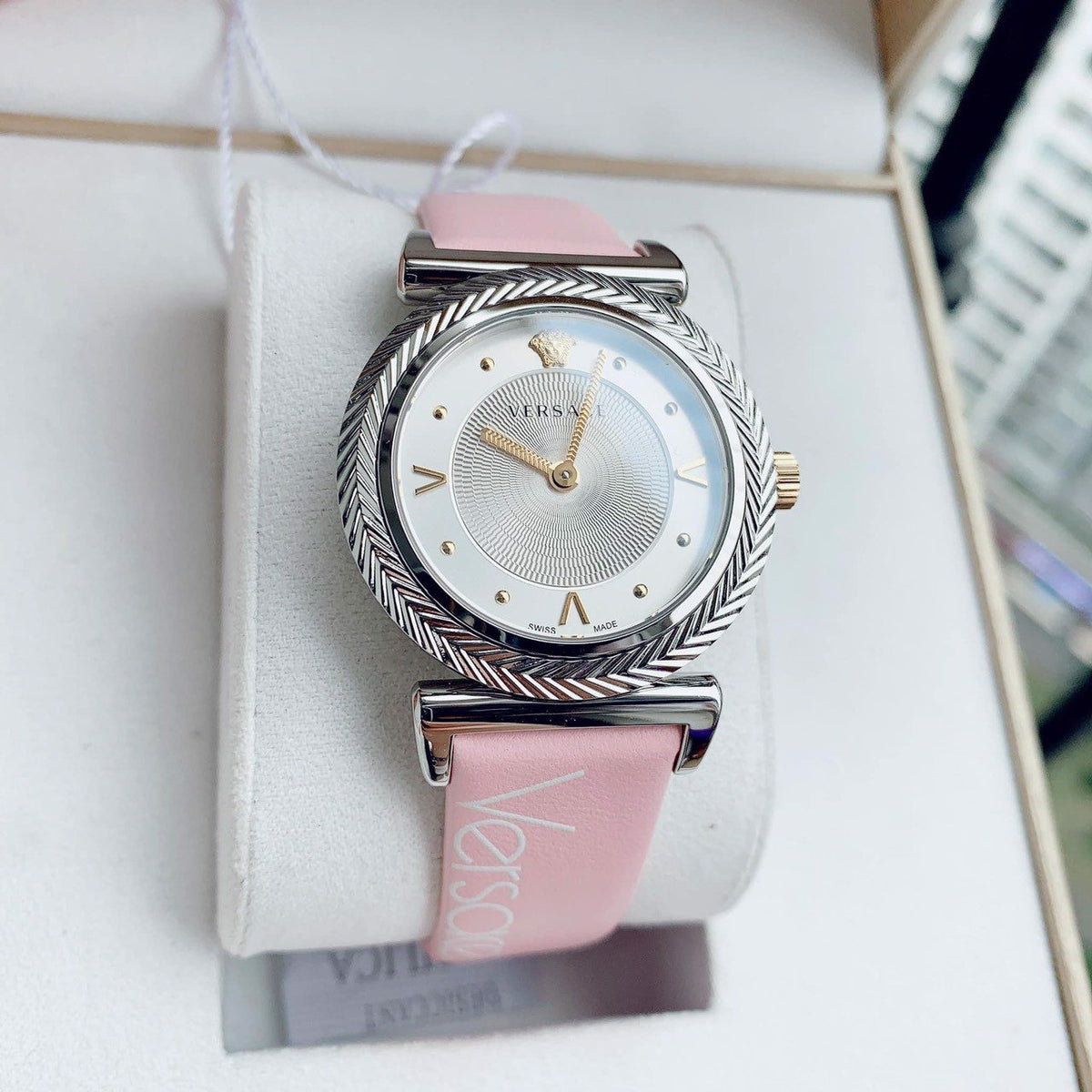  Shop Authentic Versace V-Motif Silver Dial Pink Leather Strap Watch for Women - VERE00118 - Luxxuri