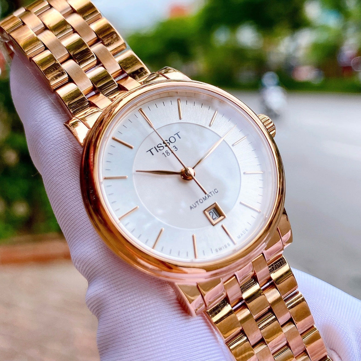  Shop Authentic Tissot T Classic Carson Premium White Dial Rose Gold Steel Strap Watch for Women - T122.207.33.031.00 - Luxxuri