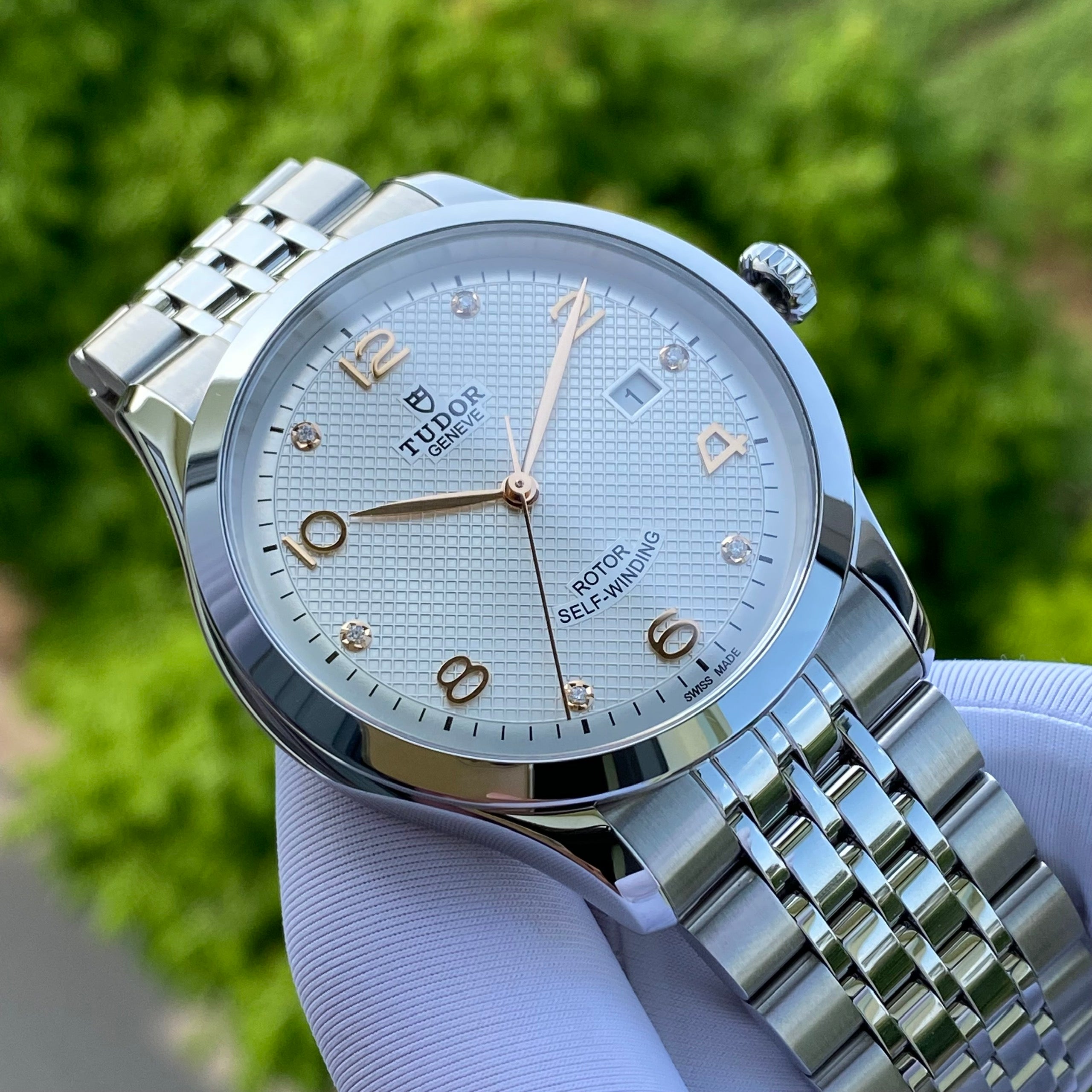  Shop Authentic Tudor 1926 Automatic Diamonds Silver Dial Silver Steel Strap Watch for Men - M91650-0003 - Luxxuri