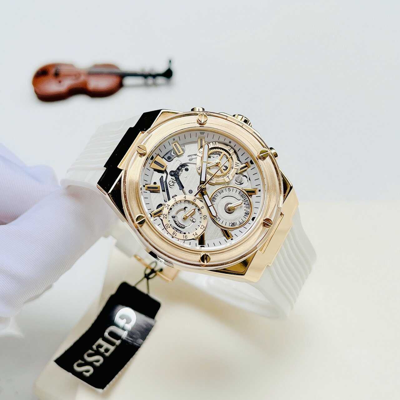  Shop Authentic Guess Athena White Dial White Rubber Strap Watch for Women - GW0409L2 - Luxxuri