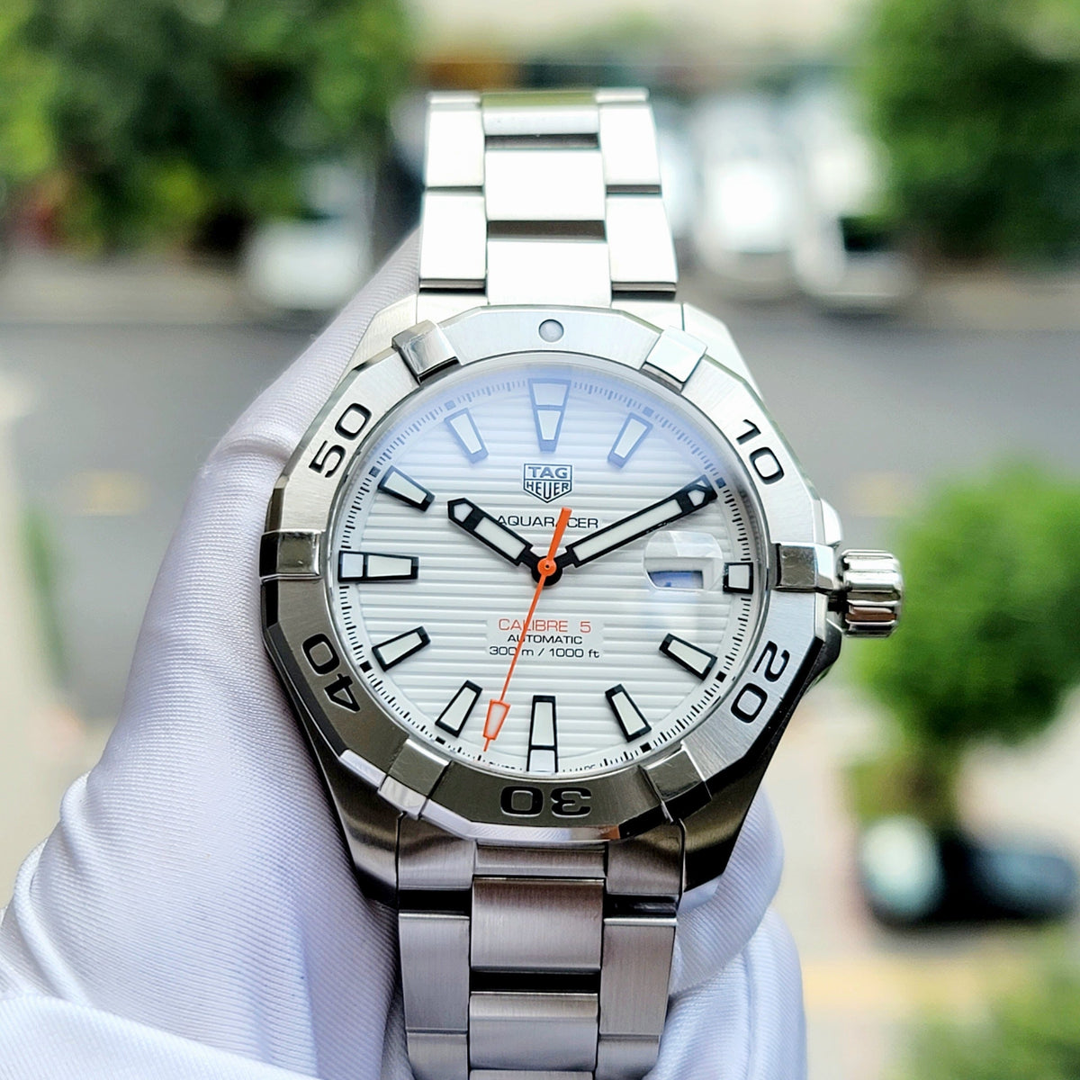  Shop Authentic Tag Heuer Aquaracer Calibre 5 Automatic White Dial Silver Steel Strap Watch for Men - WAY2013.BA0927 - Luxxuri