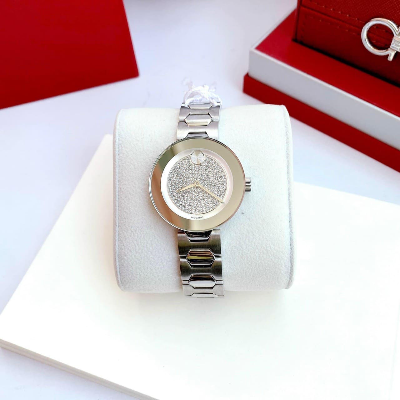  Shop Authentic Movado Bold Silver Dial Silver Steel Strap Watch For Women - 3600567 - Luxxuri