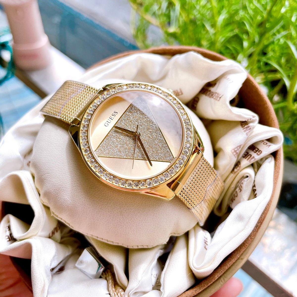  Shop Authentic Guess Tri Glitz Quartz Diamonds Gold Dial Gold Mesh Bracelet Watch For Women - W1142L2 - Luxxuri