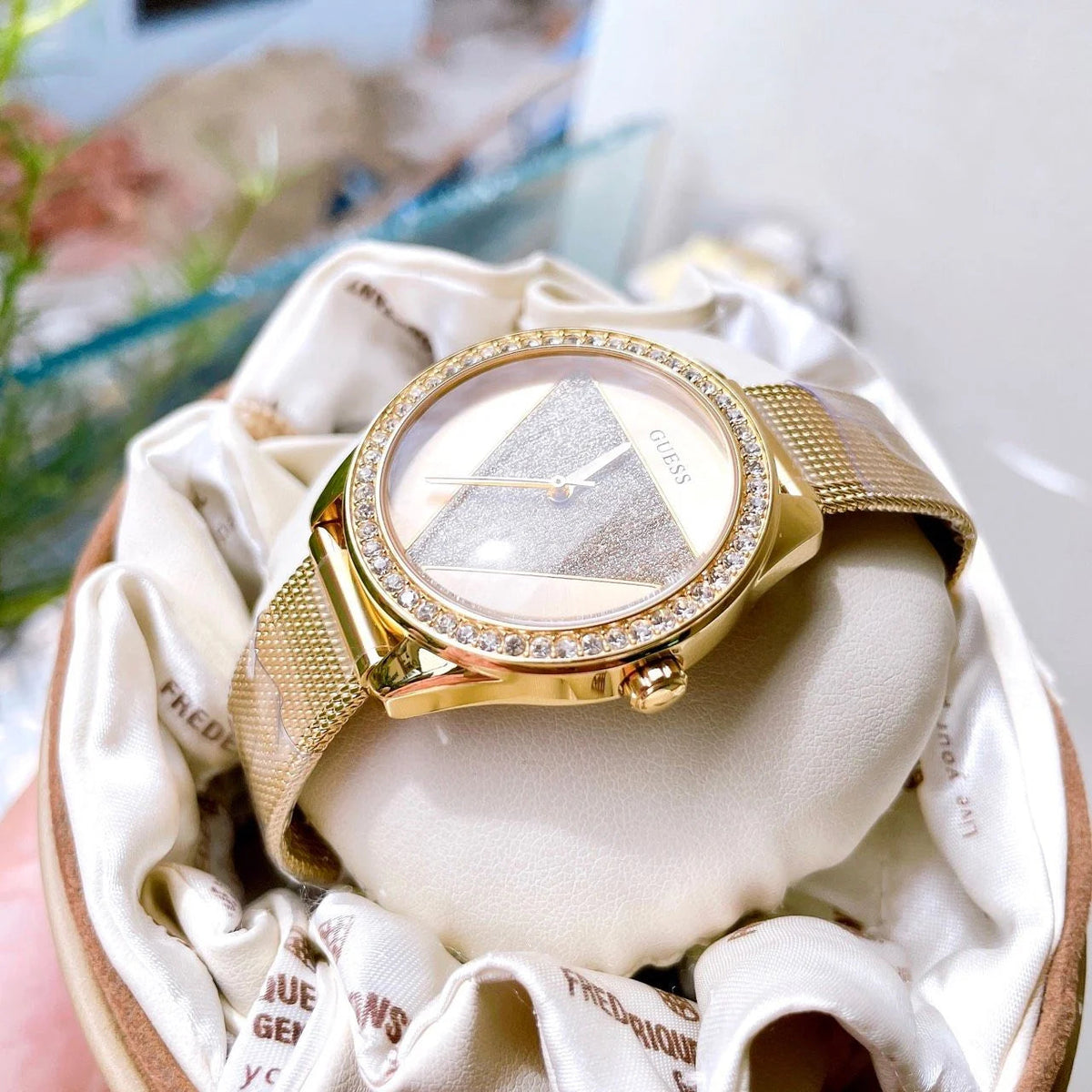  Shop Authentic Guess Tri Glitz Quartz Diamonds Gold Dial Gold Mesh Bracelet Watch For Women - W1142L2 - Luxxuri