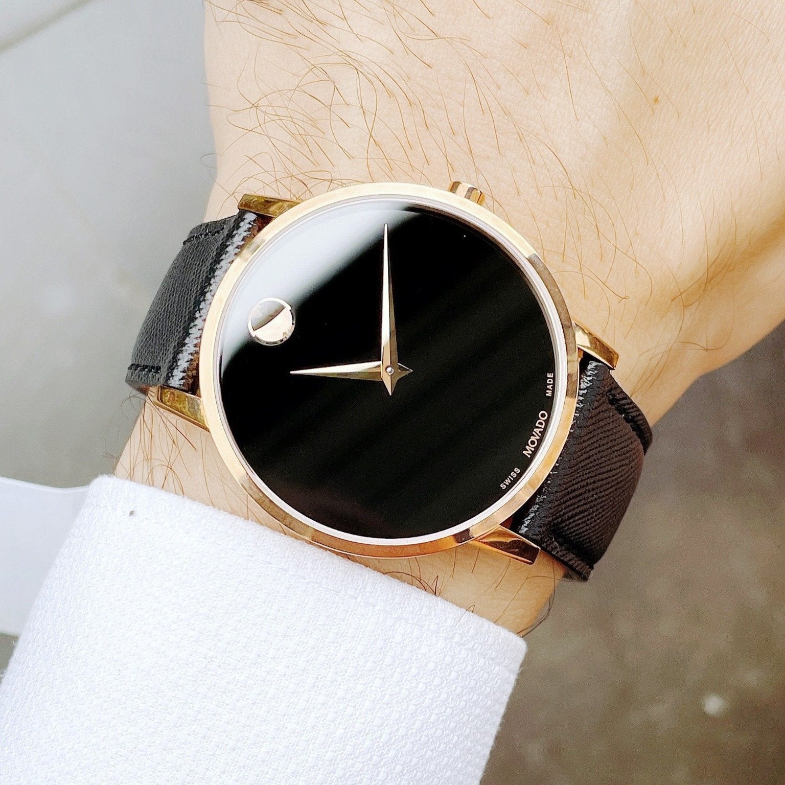  Shop Authentic Movado Museum Classic Black Dial Black Leather Strap Watch for Men - 0607196 - Luxxuri