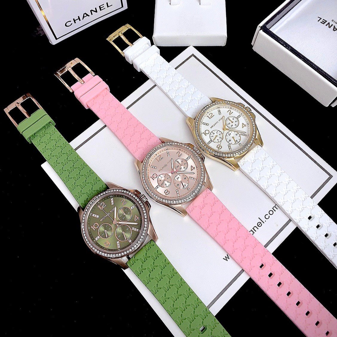  Shop Authentic Michael Kors Mini Pilot Quartz Silver Dial White Silicone Strap Watch For Women - MK7372 - Luxxuri
