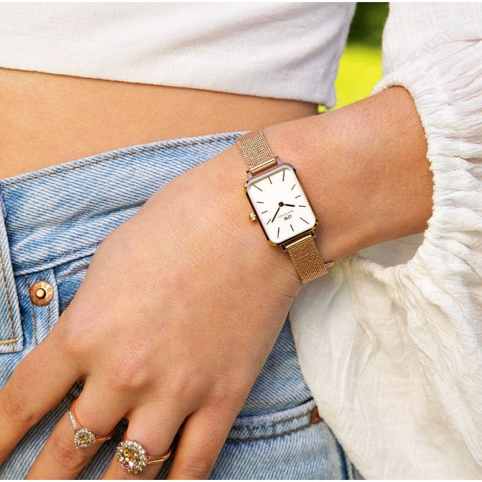  Shop Authentic Daniel Wellington Quadro Melrose White Dial Gold Mesh Strap Watch For Women - DW00100431 - Luxxuri