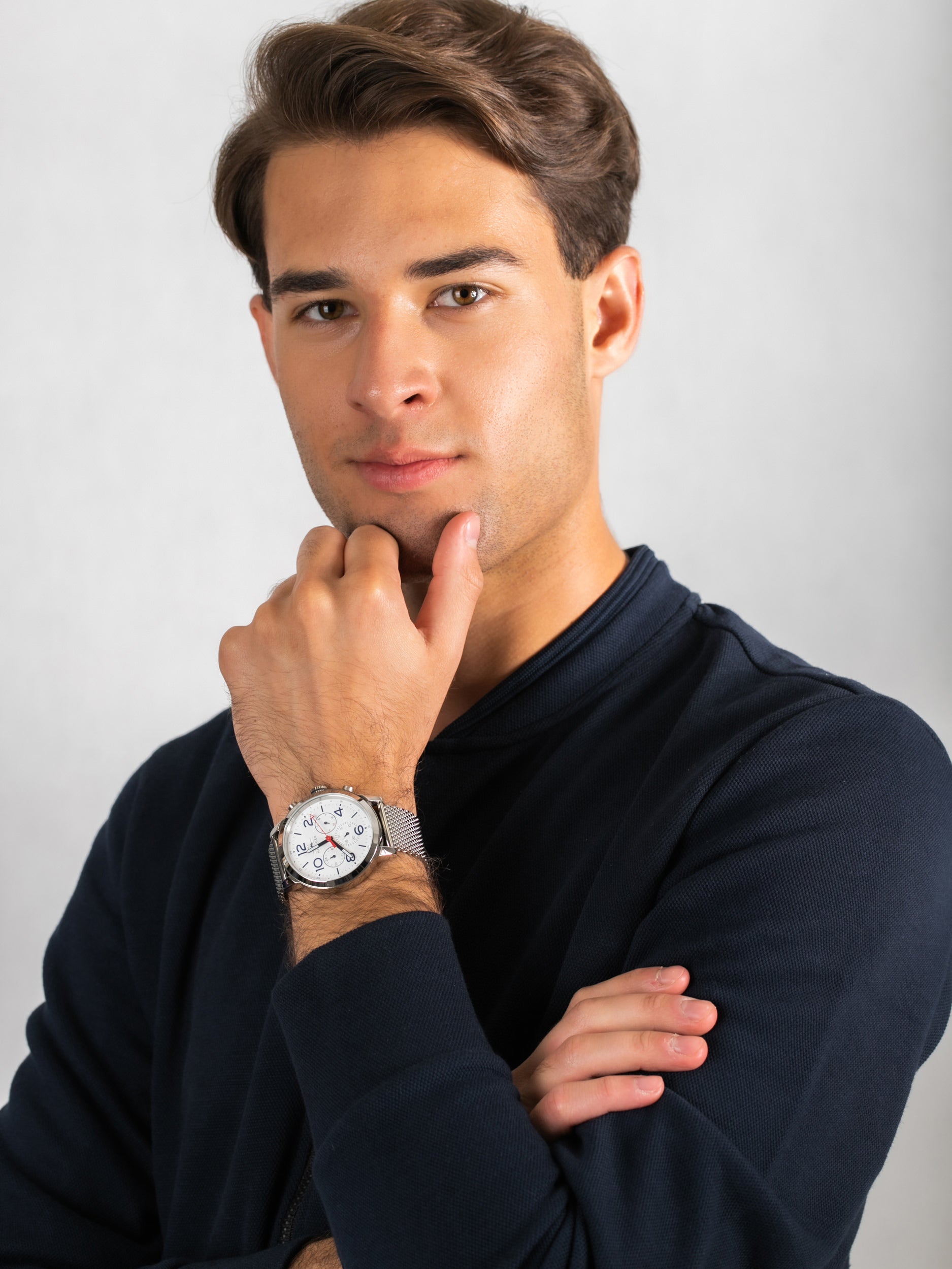  Shop Authentic Tommy Hilfiger Jake Quartz White Dial Silver Mesh Bracelet Watch for Men - 1791233 - Luxxuri